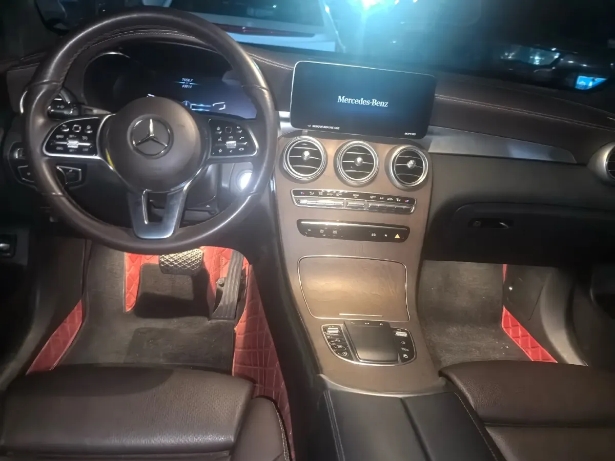 2022 Mercedes-Benz GLC Class 2.0T 197HP L4 9AT,autocango,china used car exporter,china ev exporter,chinese used car exporter,chinese used ev exporter