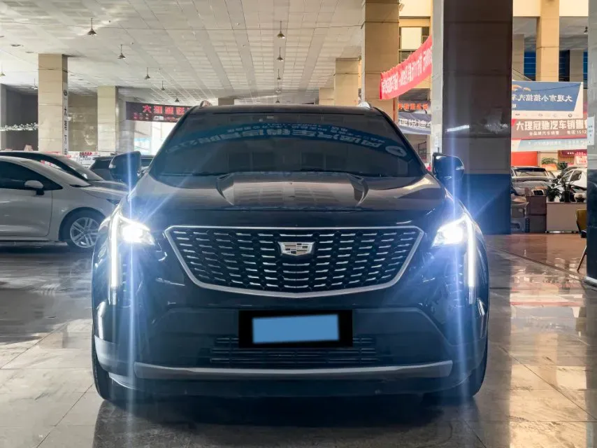 2020 Cadillac XT4 2.0T 241HP L4 9AT,autocango,china used car exporter,china ev exporter,chinese used car exporter,chinese used ev exporter