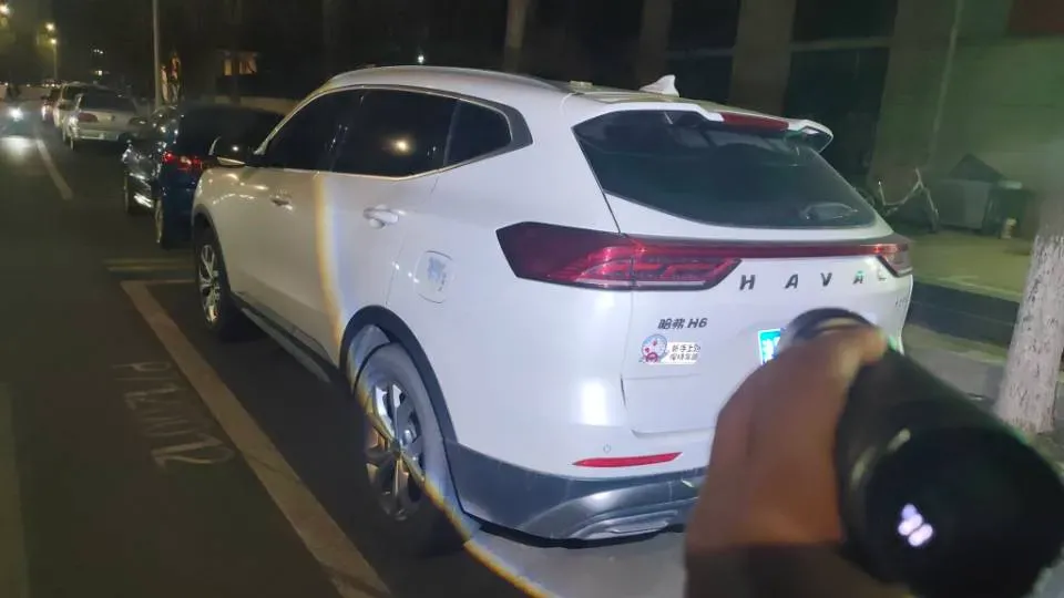 2021 Haval H6 1.5T 169HP L4 7DCT,autocango,china used car exporter,china ev exporter,chinese used car exporter,chinese used ev exporter