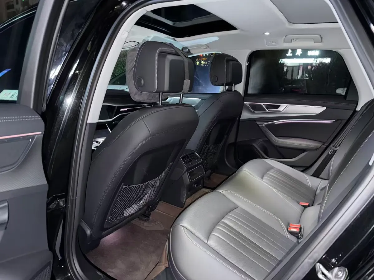 2023 Audi A6 3.0T 340HP V6 7DCT,autocango,china used car exporter,china ev exporter,chinese used car exporter,chinese used ev exporter