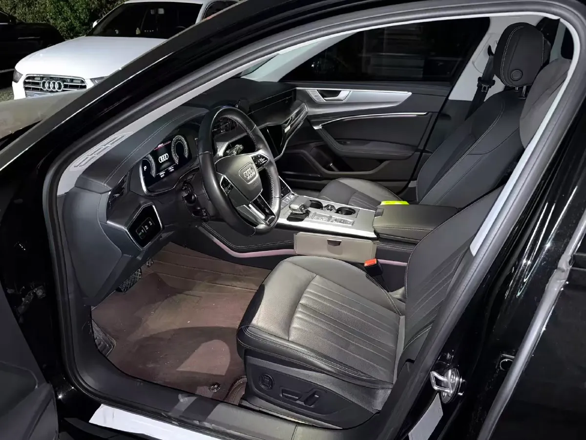 2023 Audi A6 3.0T 340HP V6 7DCT,autocango,china used car exporter,china ev exporter,chinese used car exporter,chinese used ev exporter