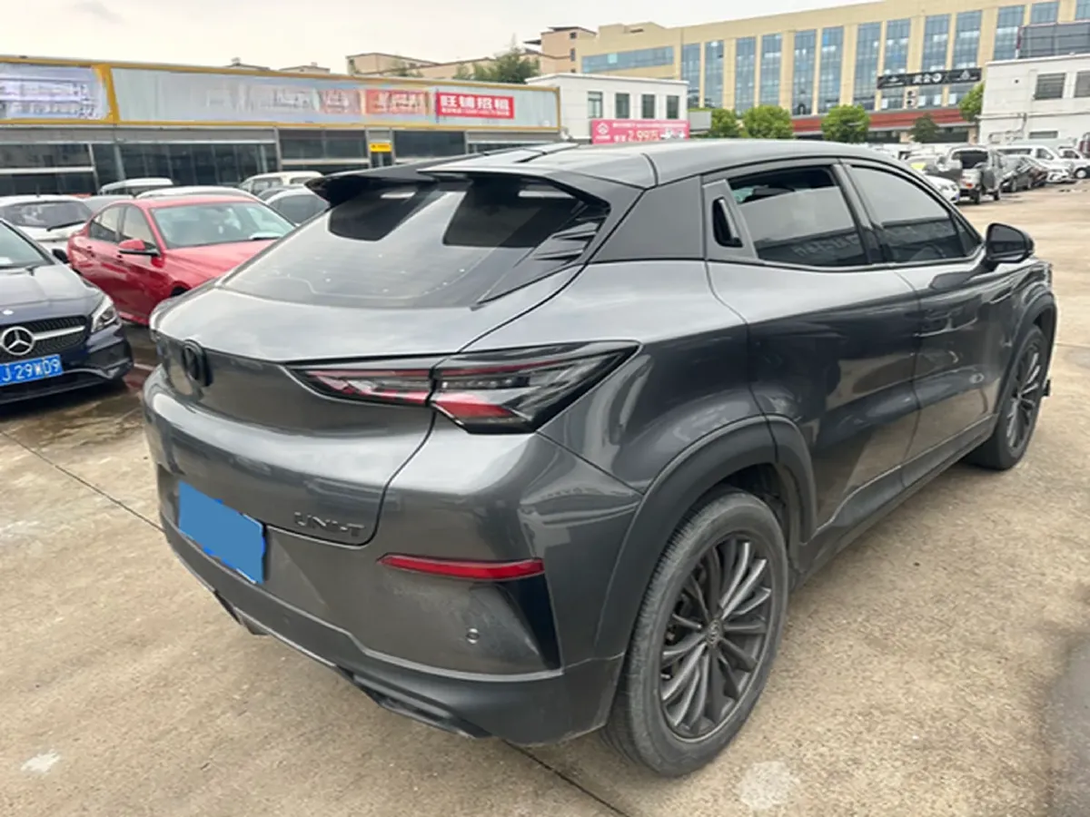2021 ChangAn UNI-T 1.5T 180HP L4 7DCT,autocango,china used car exporter,china ev exporter,chinese used car exporter,chinese used ev exporter