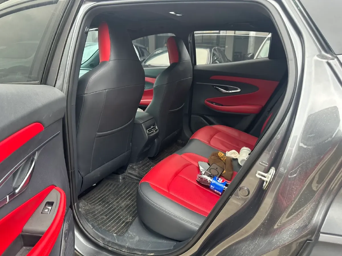 2021 ChangAn UNI-T 1.5T 180HP L4 7DCT,autocango,china used car exporter,china ev exporter,chinese used car exporter,chinese used ev exporter