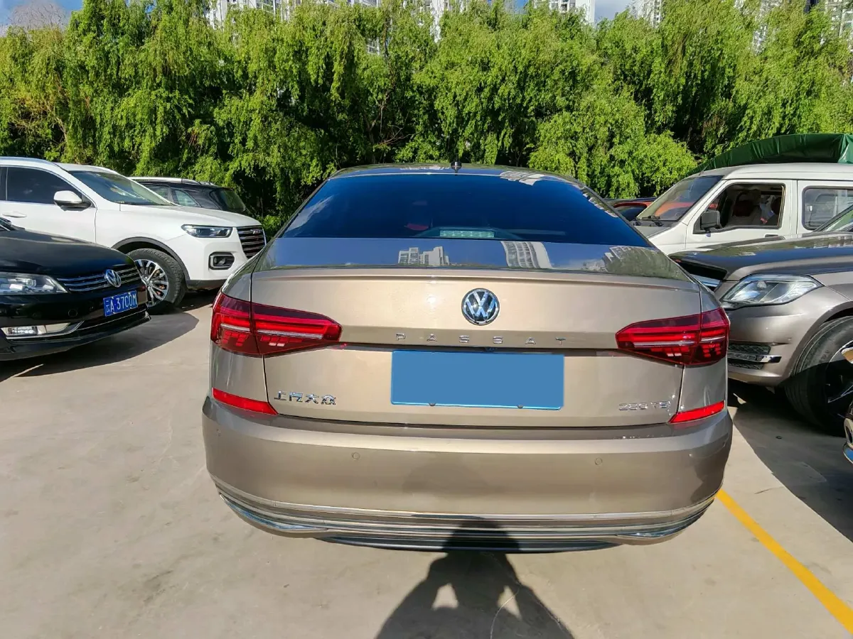 2019 Volkswagen Passat 1.4T 150HP L4 7DCT,autocango,china used car exporter,china ev exporter,chinese used car exporter,chinese used ev exporter