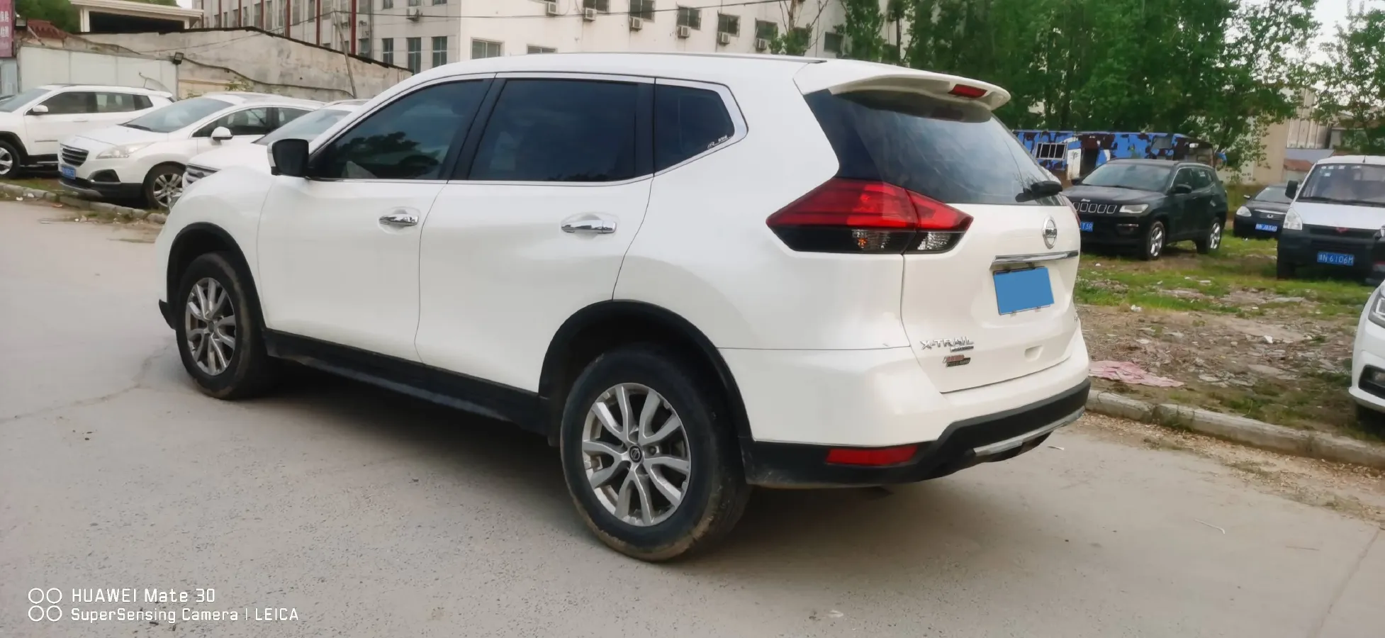 2022 Nissan X-Trail 2.0L 151HP L4 CVT,autocango,china used car exporter,china ev exporter,chinese used car exporter,chinese used ev exporter