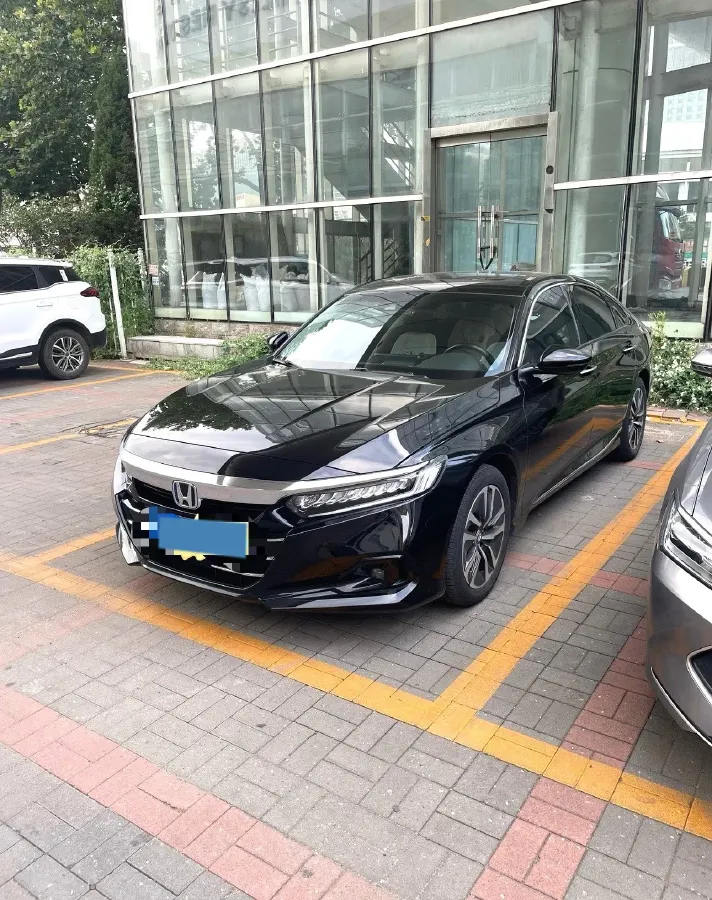 2022 Honda Accord 2.0L 146HP L4 E-CVT Hybrid,autocango,china used car exporter,china ev exporter,chinese used car exporter,chinese used ev exporter