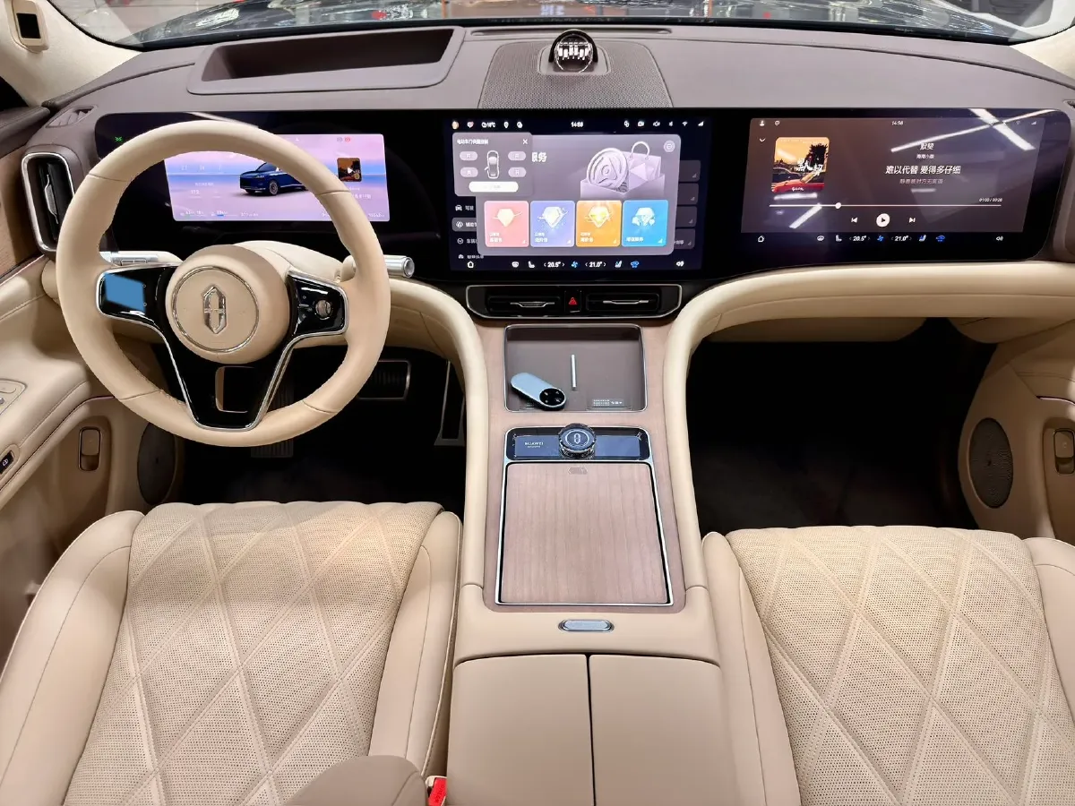 2025 AITO AITO M9 REEV 160HP REEV 52KWH,autocango,china used car exporter,china ev exporter,chinese used car exporter,chinese used ev exporter