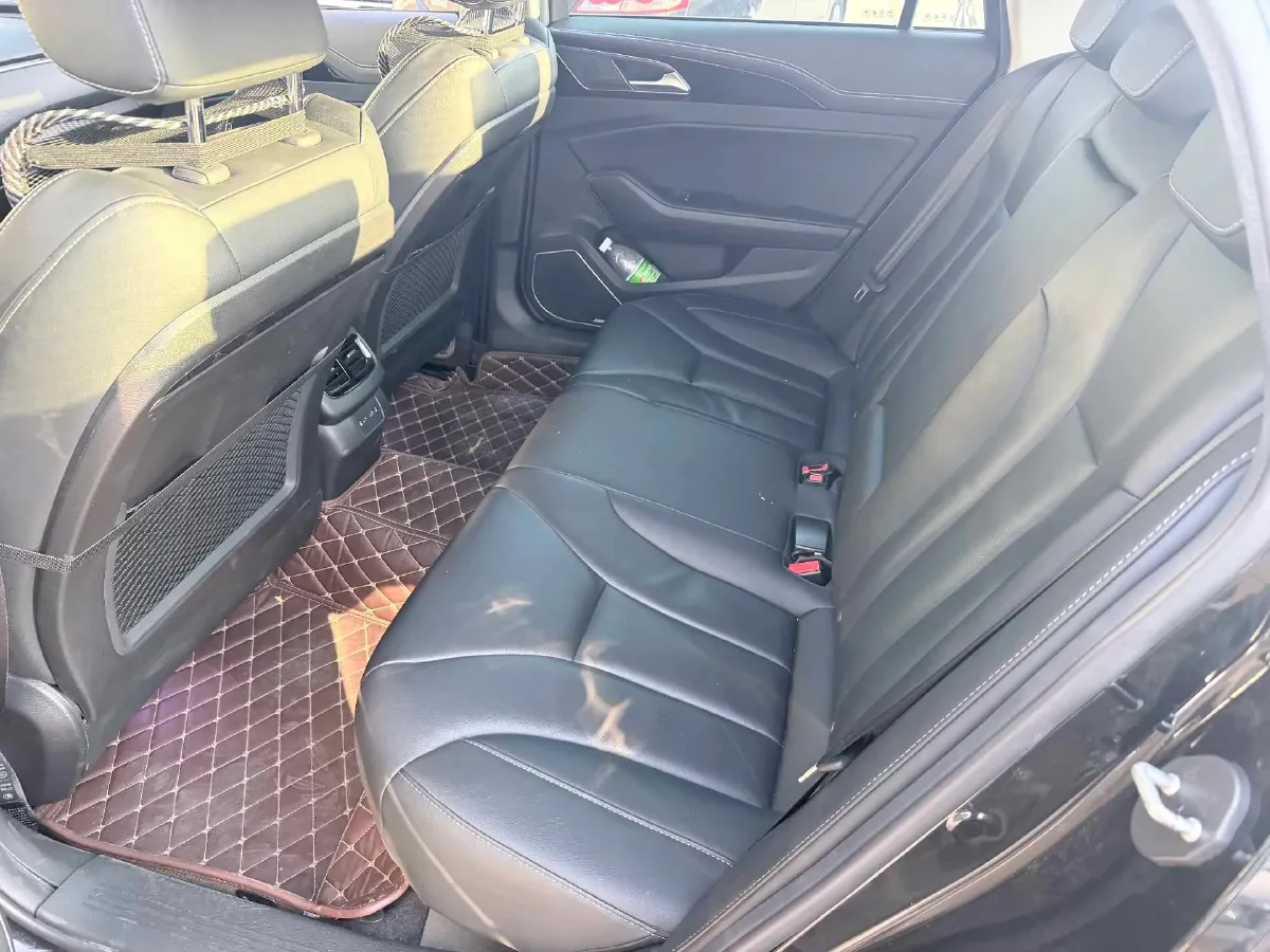2019 HongQi H5 1.8T 180HP L4 6AT,autocango,china used car exporter,china ev exporter,chinese used car exporter,chinese used ev exporter