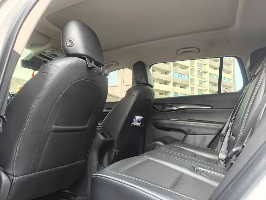 2021 Buick EnvisionPlus 2.0T 237HP L4 9AT,autocango,china used car exporter,china ev exporter,chinese used car exporter,chinese used ev exporter