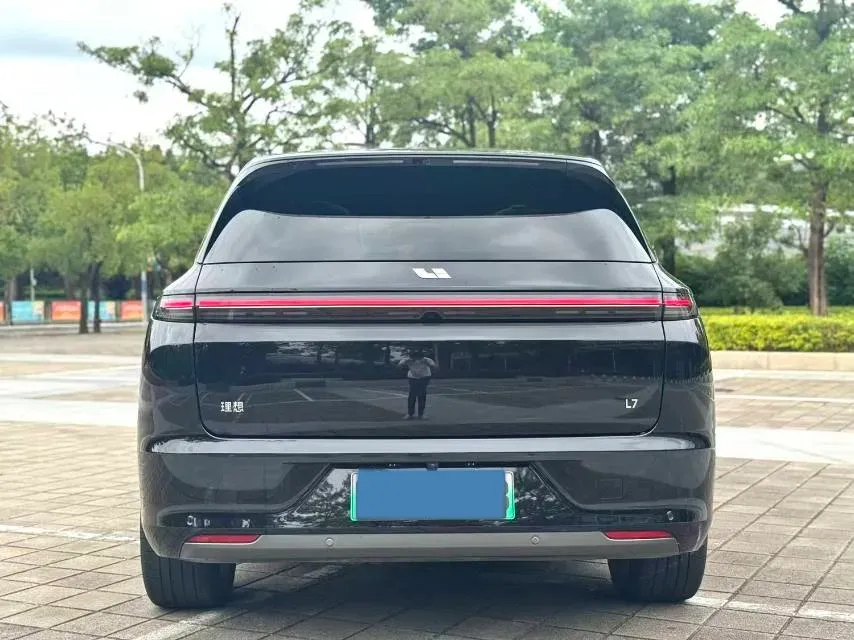 2024 Li L7 Range Extended 154HP REEV 42.8KWH,autocango,china used car exporter,china ev exporter,chinese used car exporter,chinese used ev exporter