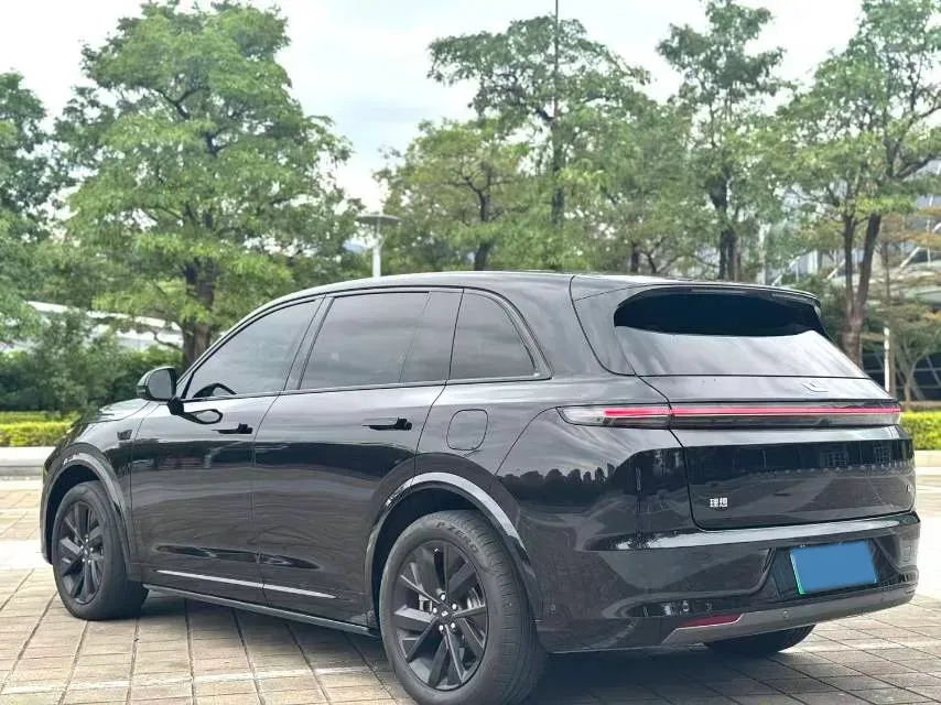 2024 Li L7 Range Extended 154HP REEV 42.8KWH,autocango,china used car exporter,china ev exporter,chinese used car exporter,chinese used ev exporter
