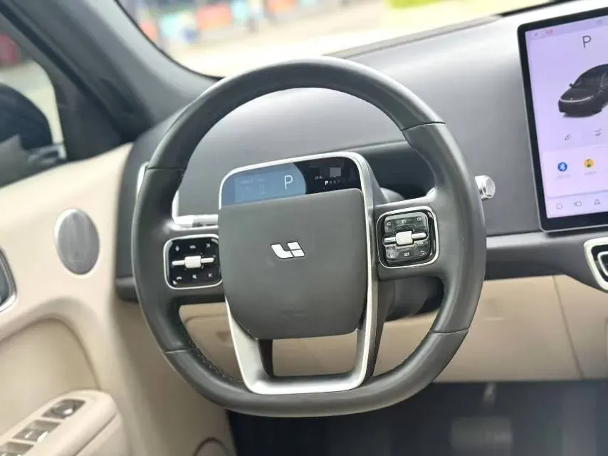 2024 Li L7 Range Extended 154HP REEV 42.8KWH,autocango,china used car exporter,china ev exporter,chinese used car exporter,chinese used ev exporter