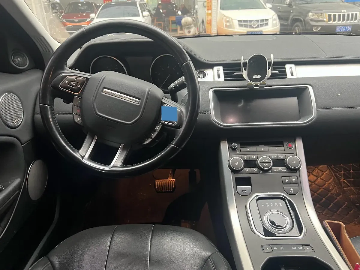 2018 Land Rover Range Rover Evoque 2.0T 241HP L4 9AT,autocango,china used car exporter,china ev exporter,chinese used car exporter,chinese used ev exporter