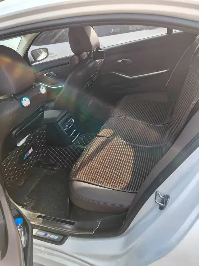 2021 BMW 3 Series 2.0T 156HP L4 8AT,autocango,china used car exporter,china ev exporter,chinese used car exporter,chinese used ev exporter