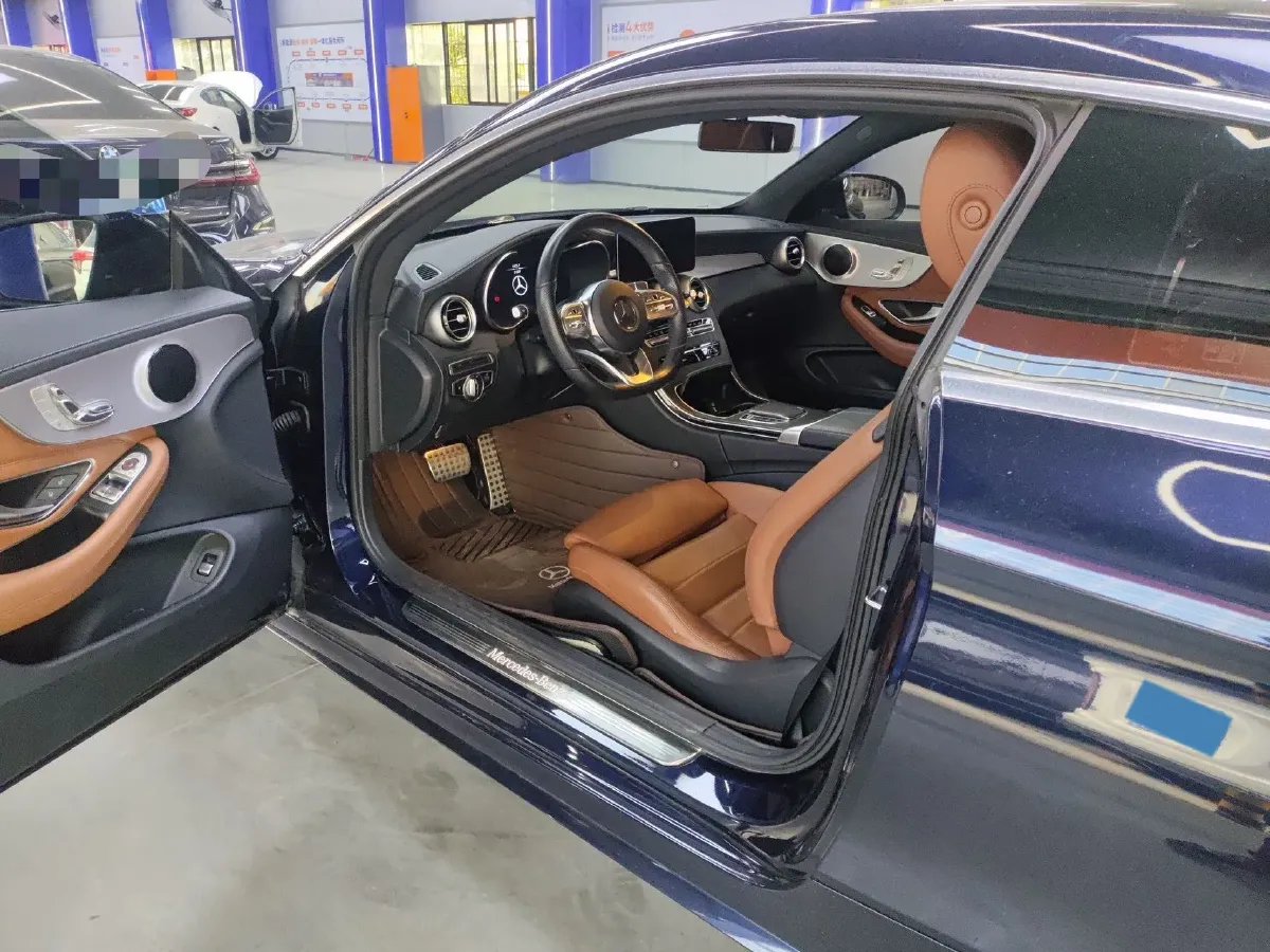 2020 Mercedes-Benz C Class 1.5T 184HP L4 9AT,autocango,china used car exporter,china ev exporter,chinese used car exporter,chinese used ev exporter