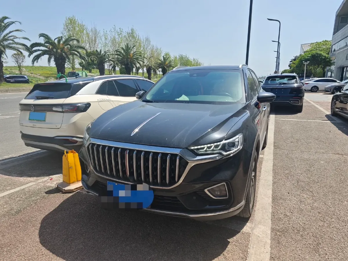 2019 HongQi HS5 2.0T 224HP L4 6AT,autocango,china used car exporter,china ev exporter,chinese used car exporter,chinese used ev exporter