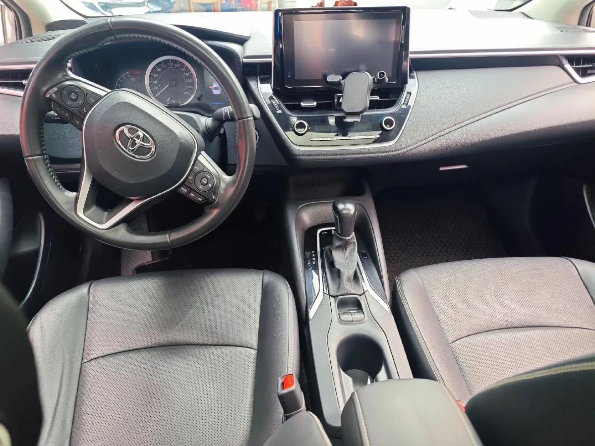 2019 Toyota Corolla 1.2T 116HP L4 CVT,autocango,china used car exporter,china ev exporter,chinese used car exporter,chinese used ev exporter