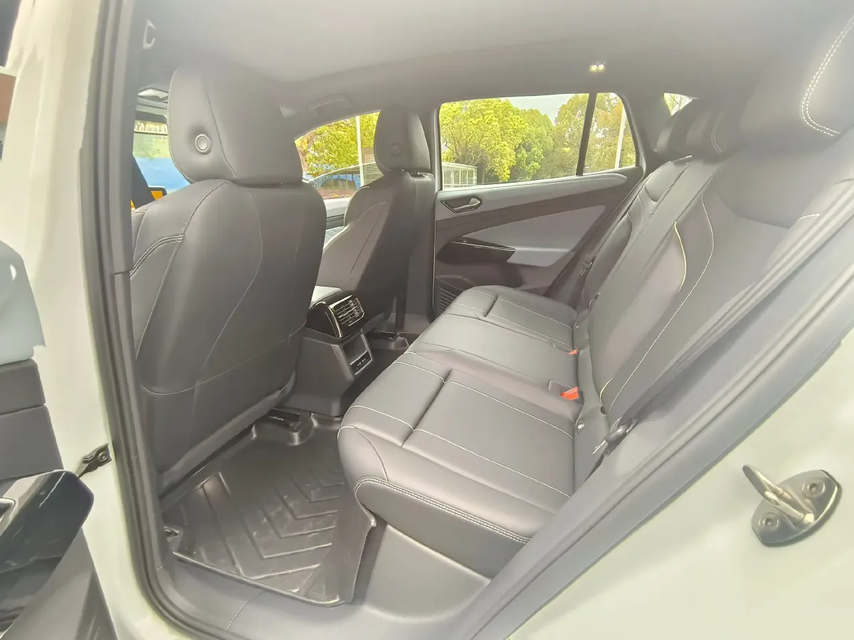 2022 Volkswagen ID.4 X BEV 57.3KWH,autocango,china used car exporter,china ev exporter,chinese used car exporter,chinese used ev exporter