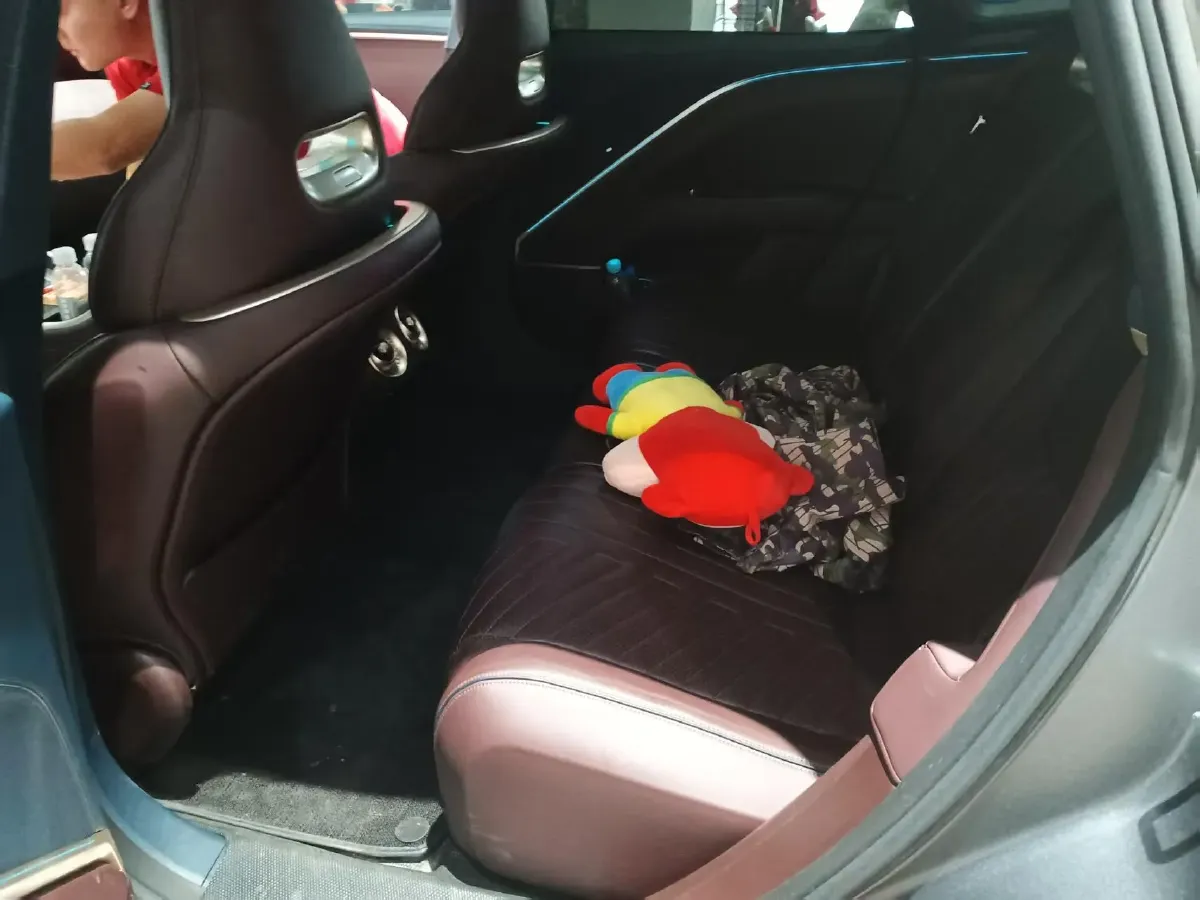 2023 Avatr 11 BEV 90.38KWH,autocango,china used car exporter,china ev exporter,chinese used car exporter,chinese used ev exporter