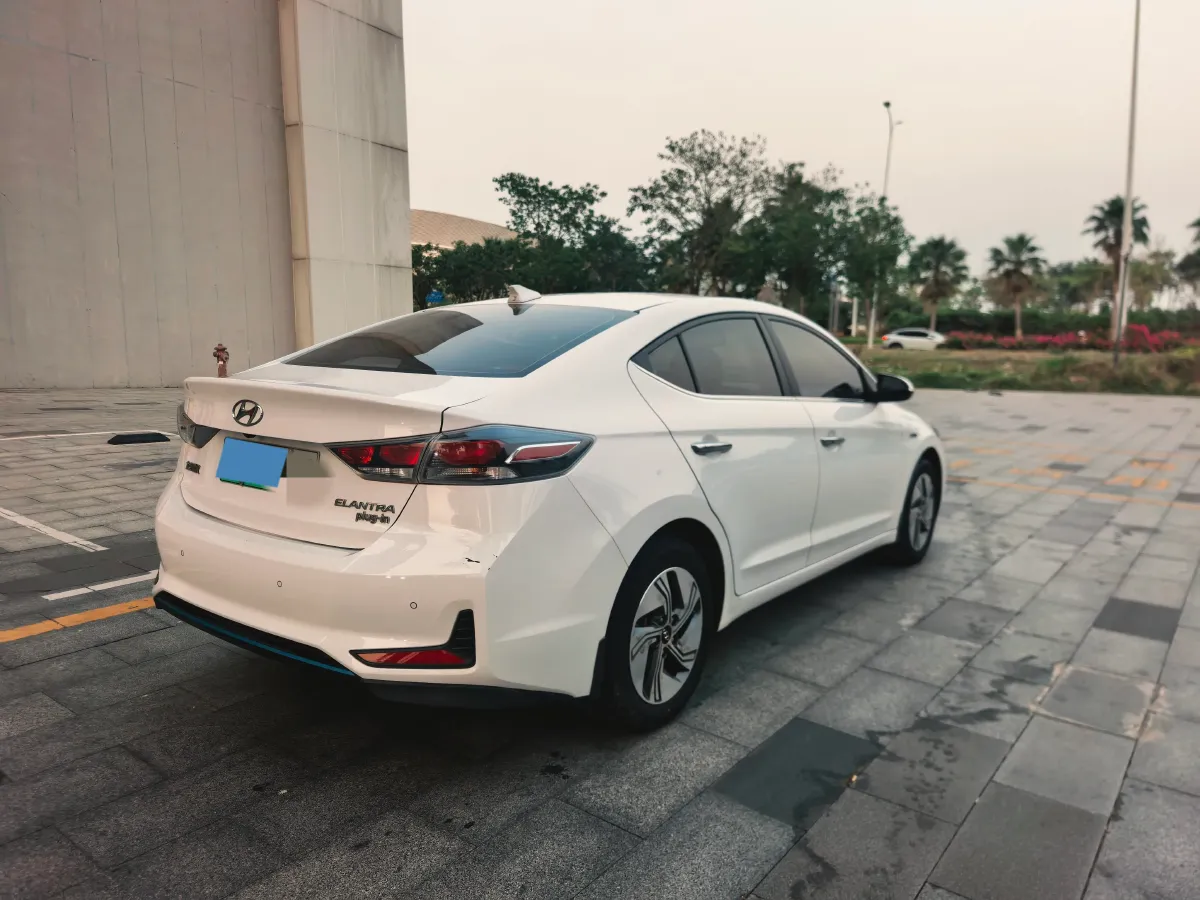 2019 Kia K3 1.6L 105HP L4 6DCT PHEV 12.9KWH,autocango,china used car exporter,china ev exporter,chinese used car exporter,chinese used ev exporter