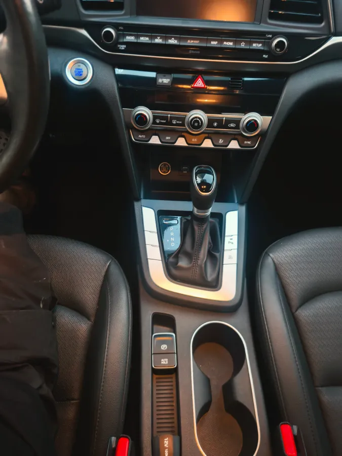 2019 Kia K3 1.6L 105HP L4 6DCT PHEV 12.9KWH,autocango,china used car exporter,china ev exporter,chinese used car exporter,chinese used ev exporter