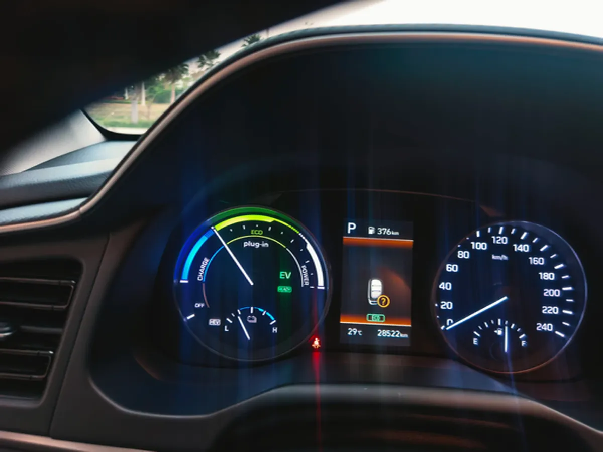 2019 Kia K3 1.6L 105HP L4 6DCT PHEV 12.9KWH,autocango,china used car exporter,china ev exporter,chinese used car exporter,chinese used ev exporter