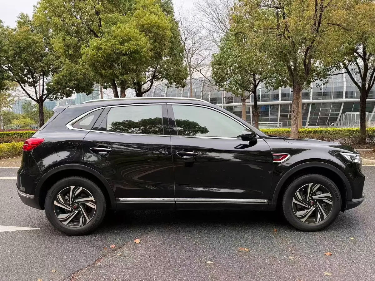 2022 HongQi HS5 2.0T 224HP L4 6AT,autocango,china used car exporter,china ev exporter,chinese used car exporter,chinese used ev exporter