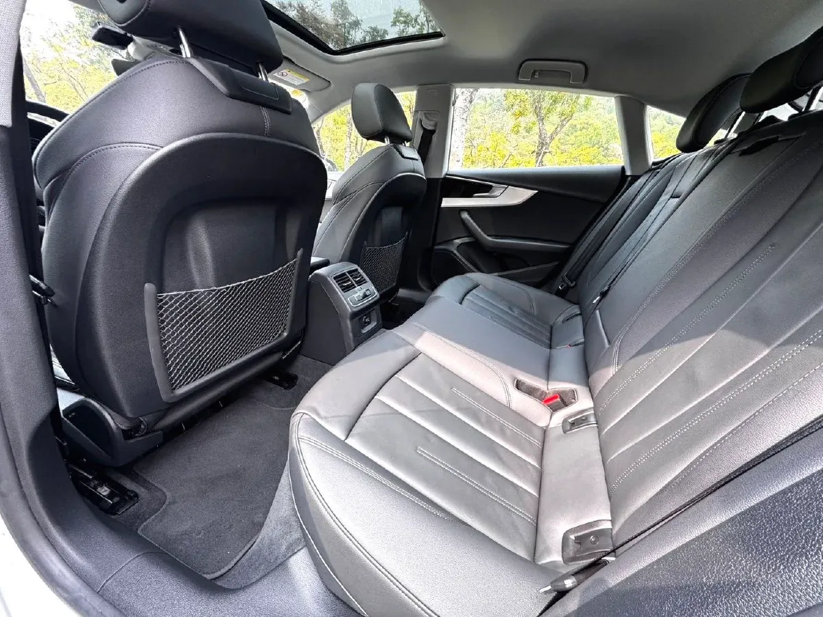 2023 Audi A5 2.0T 204HP L4 7DCT,autocango,china used car exporter,china ev exporter,chinese used car exporter,chinese used ev exporter