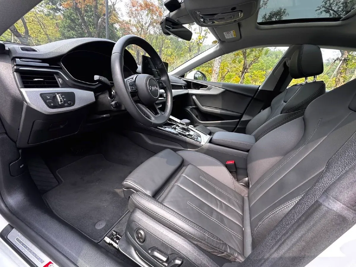 2023 Audi A5 2.0T 204HP L4 7DCT,autocango,china used car exporter,china ev exporter,chinese used car exporter,chinese used ev exporter