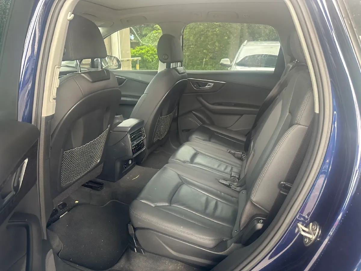 2020 Audi Q7 3.0T 340HP V6 8AT,autocango,china used car exporter,china ev exporter,chinese used car exporter,chinese used ev exporter