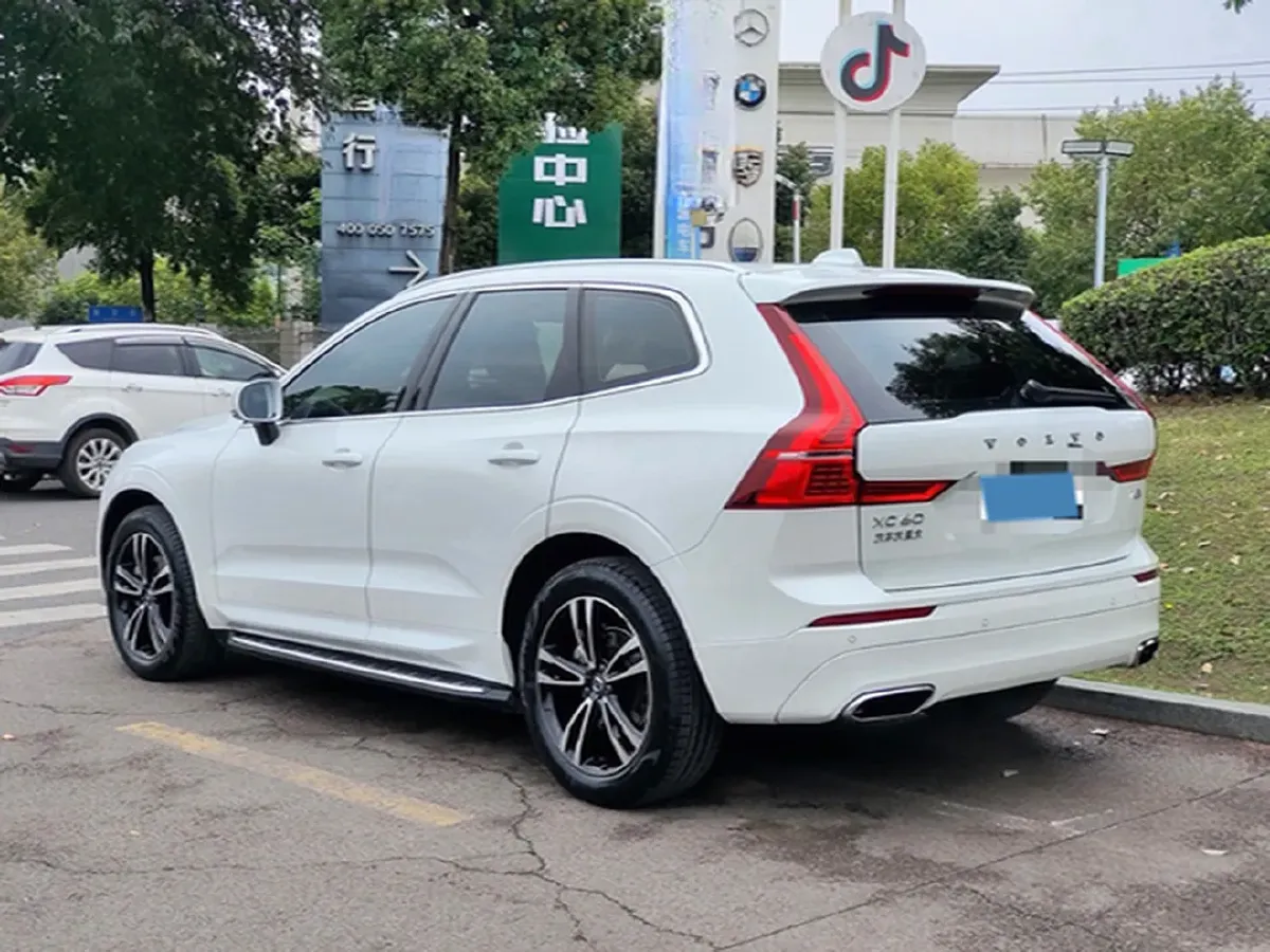 2019 Jeep Wrangler 2.0T 266HP L4 8AT,autocango,china used car exporter,china ev exporter,chinese used car exporter,chinese used ev exporter