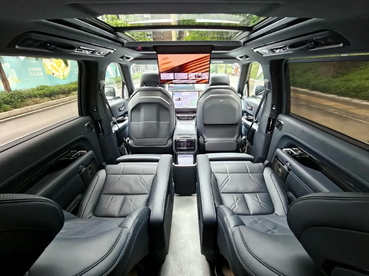 2025 Zeekr 9X 2.0T 279HP L4 1DHT PHEV,autocango,china used car exporter,china ev exporter,chinese used car exporter,chinese used ev exporter