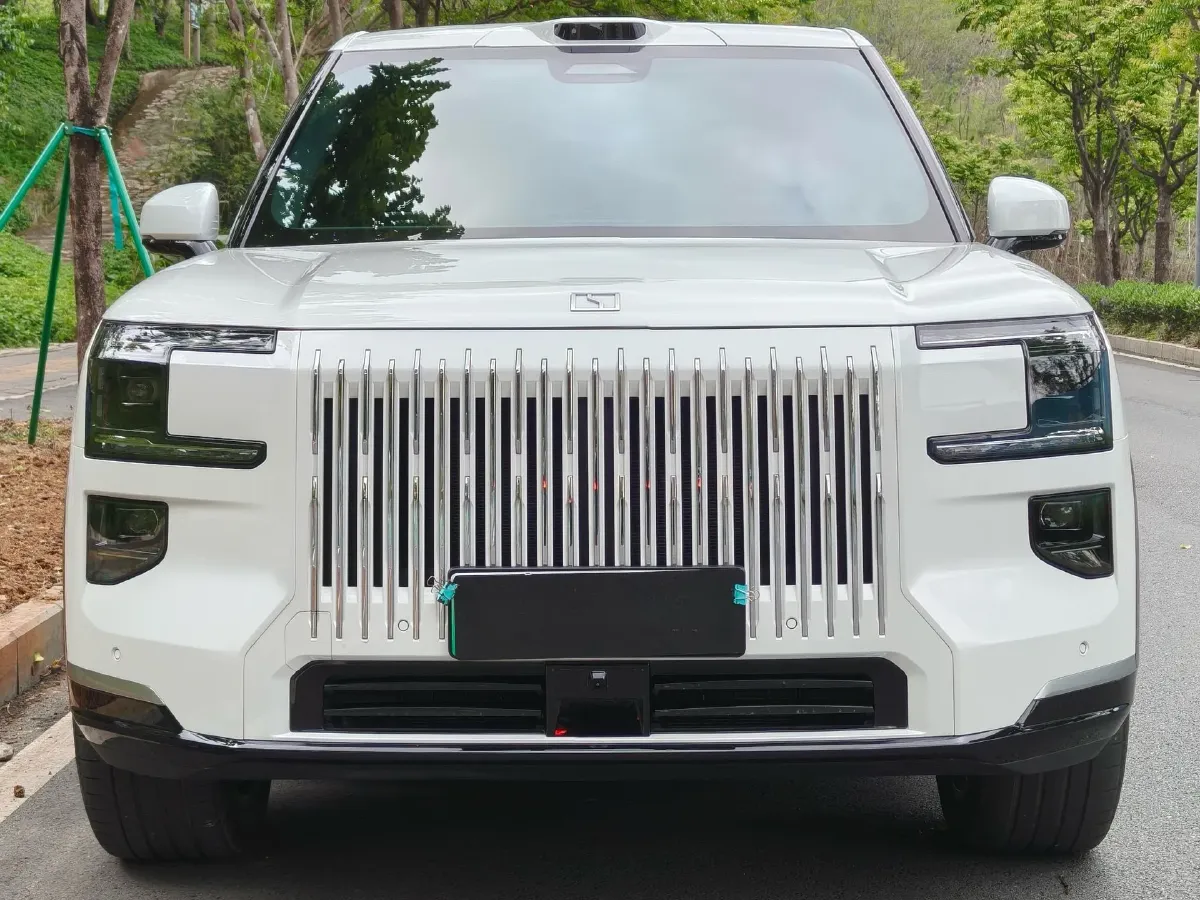 2025 Zeekr 9X 2.0T 279HP L4 1DHT PHEV,autocango,china used car exporter,china ev exporter,chinese used car exporter,chinese used ev exporter