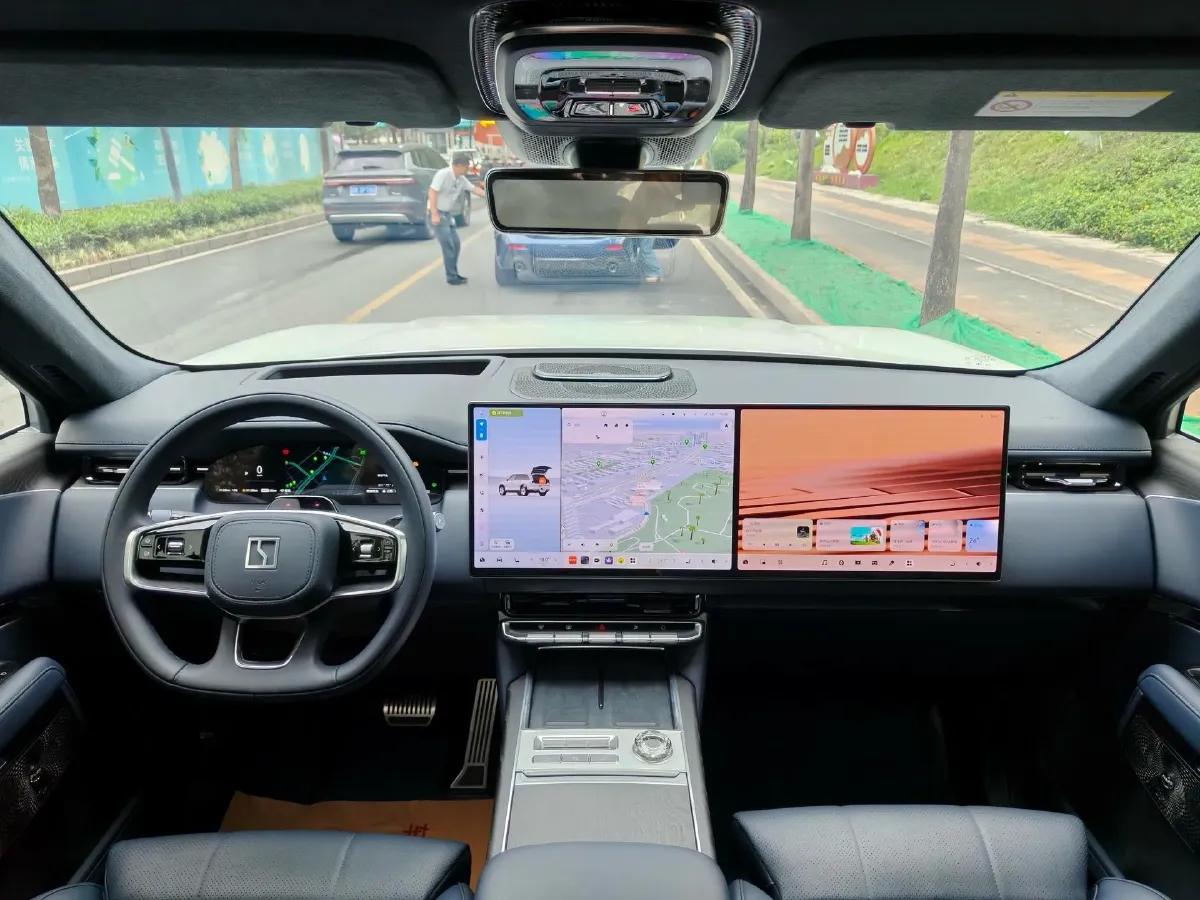 2025 Zeekr 9X 2.0T 279HP L4 1DHT PHEV,autocango,china used car exporter,china ev exporter,chinese used car exporter,chinese used ev exporter