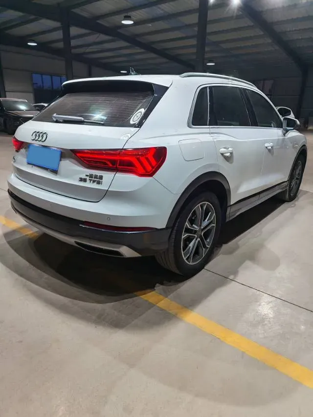 2021 Audi Q3 1.4T 150HP L4 7DCT,autocango,china used car exporter,china ev exporter,chinese used car exporter,chinese used ev exporter