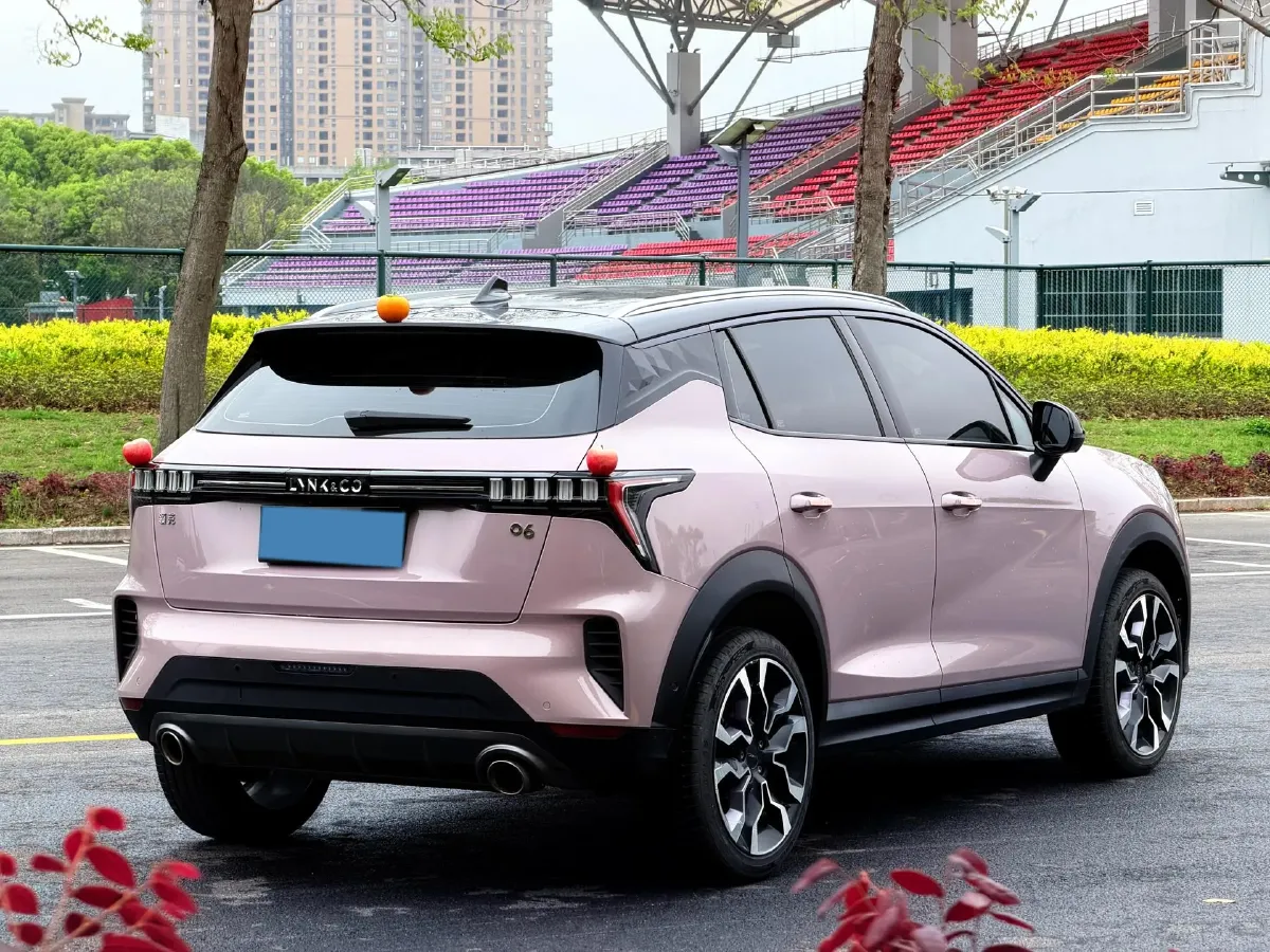 2023 LYNK&CO 03 1.5T 181HP L4 7DCT,autocango,china used car exporter,china ev exporter,chinese used car exporter,chinese used ev exporter