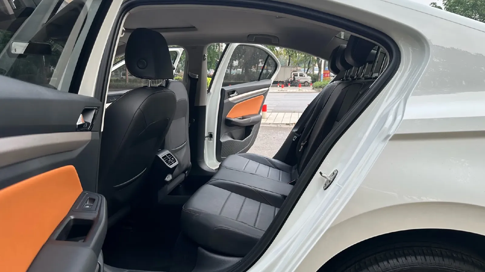 2023 Volkswagen Bora 1.2T 116HP L4 7DCT,autocango,china used car exporter,china ev exporter,chinese used car exporter,chinese used ev exporter