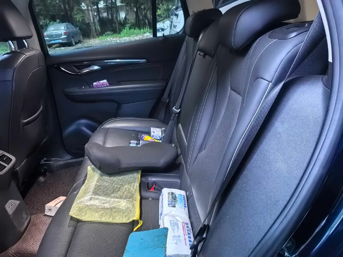 2021 Buick EnvisionPlus 2.0T 237HP L4 9AT,autocango,china used car exporter,china ev exporter,chinese used car exporter,chinese used ev exporter