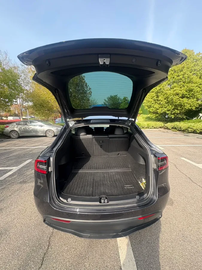 2024 Iveco OuSheng BEV 77.28KWH,autocango,china used car exporter,china ev exporter,chinese used car exporter,chinese used ev exporter