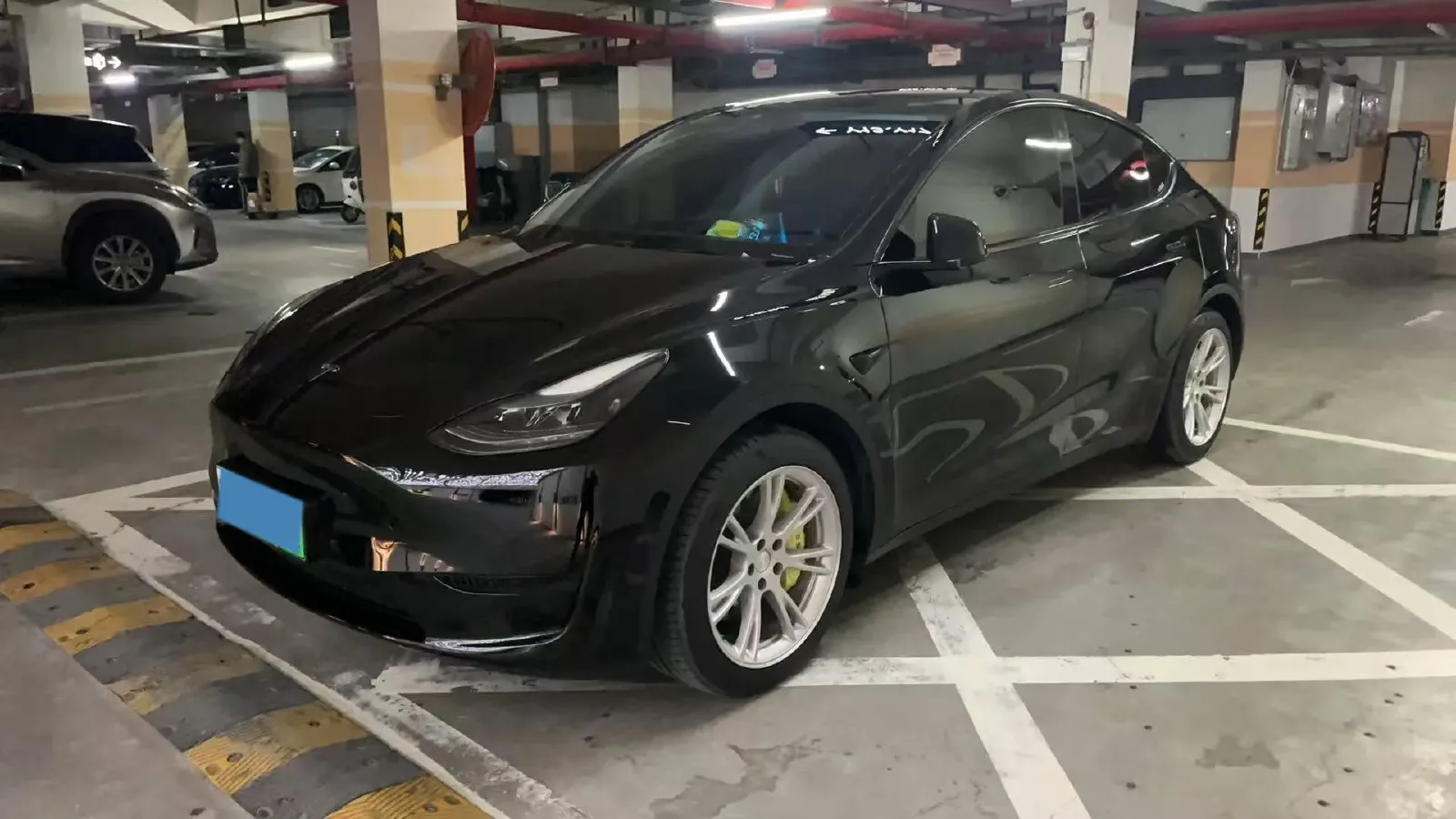 2022 Tesla Model Y BEV 60KWH,autocango,china used car exporter,china ev exporter,chinese used car exporter,chinese used ev exporter