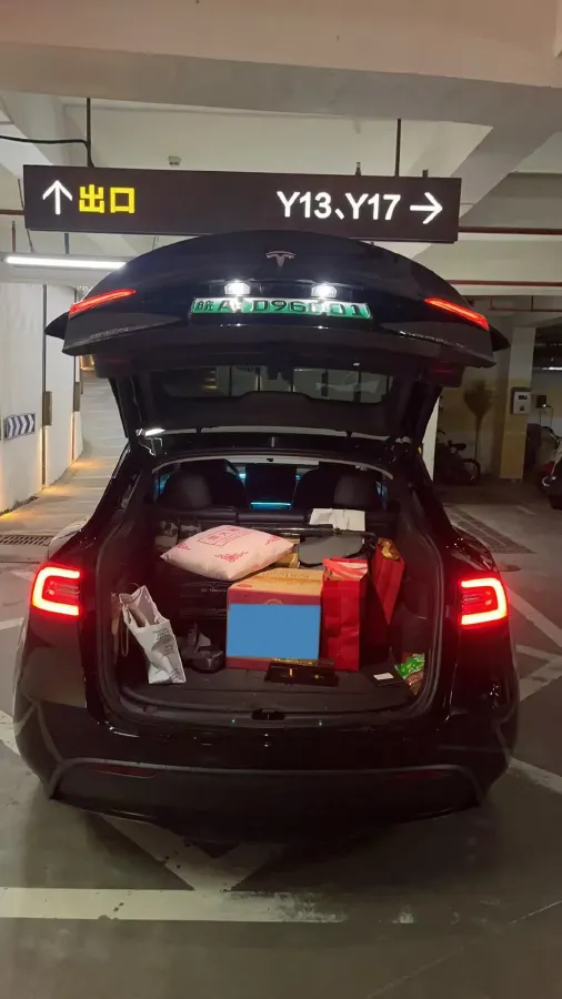 2022 Tesla Model Y BEV 60KWH,autocango,china used car exporter,china ev exporter,chinese used car exporter,chinese used ev exporter