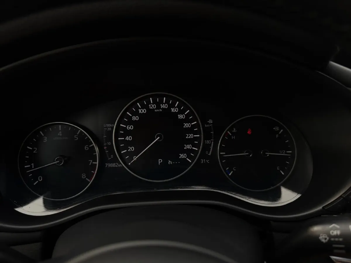 2020 Mazda 3 Axela 2.0L 158HP L4 6AT,autocango,china used car exporter,china ev exporter,chinese used car exporter,chinese used ev exporter