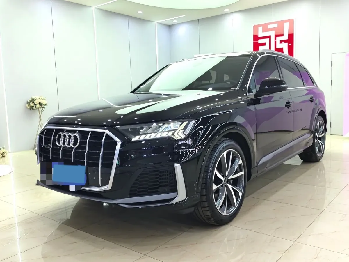 2023 Audi Q7 3.0T 340HP V6 8AT,autocango,china used car exporter,china ev exporter,chinese used car exporter,chinese used ev exporter