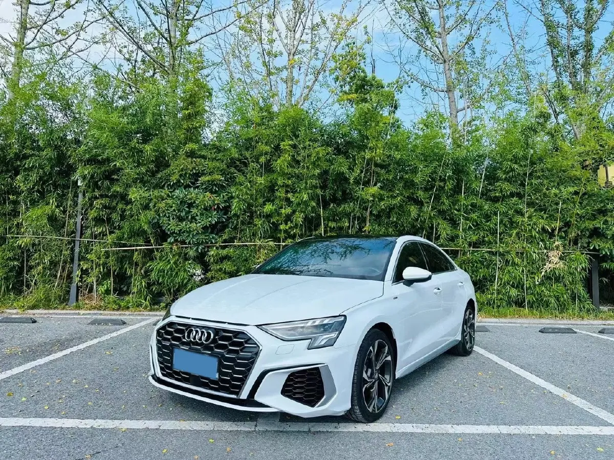 2022 Audi A3 1.4T 150HP L4 7DCT,autocango,china used car exporter,china ev exporter,chinese used car exporter,chinese used ev exporter