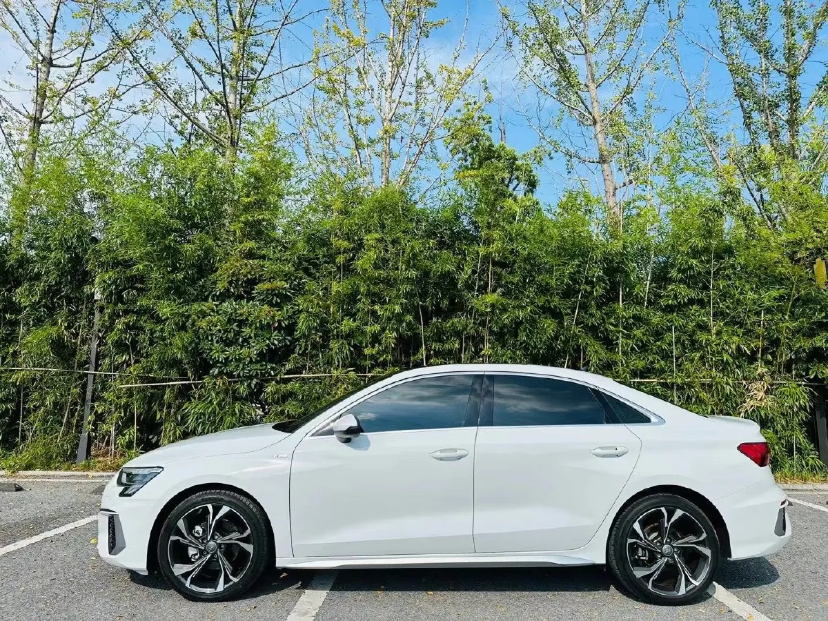 2022 Audi A3 1.4T 150HP L4 7DCT,autocango,china used car exporter,china ev exporter,chinese used car exporter,chinese used ev exporter