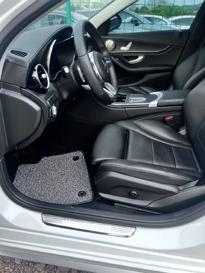 2020 Mercedes-Benz C Class 1.5T 156HP L4 9AT,autocango,china used car exporter,china ev exporter,chinese used car exporter,chinese used ev exporter