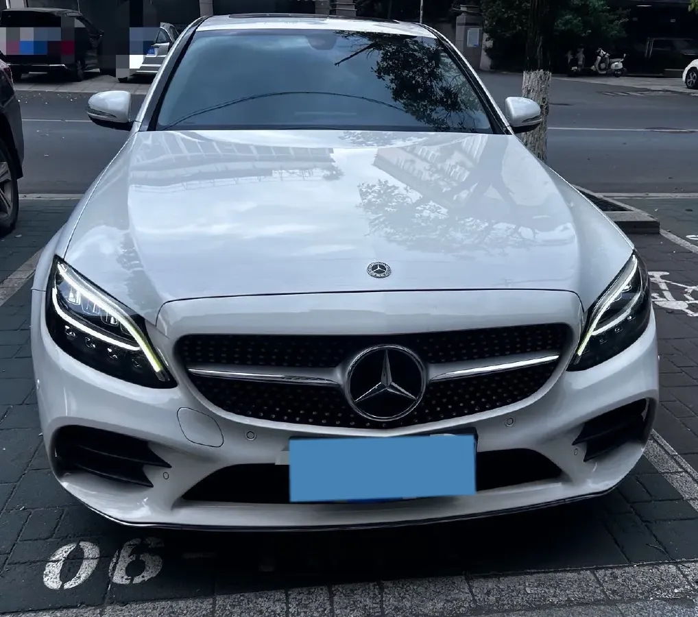 2020 Mercedes-Benz C Class 1.5T 156HP L4 9AT,autocango,china used car exporter,china ev exporter,chinese used car exporter,chinese used ev exporter