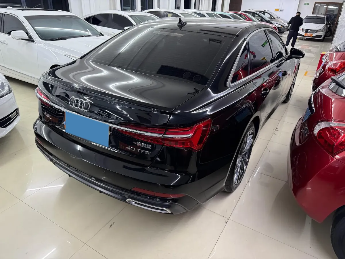 2020 Audi A6L 2.0T 190HP L4 7DCT,autocango,china used car exporter,china ev exporter,chinese used car exporter,chinese used ev exporter