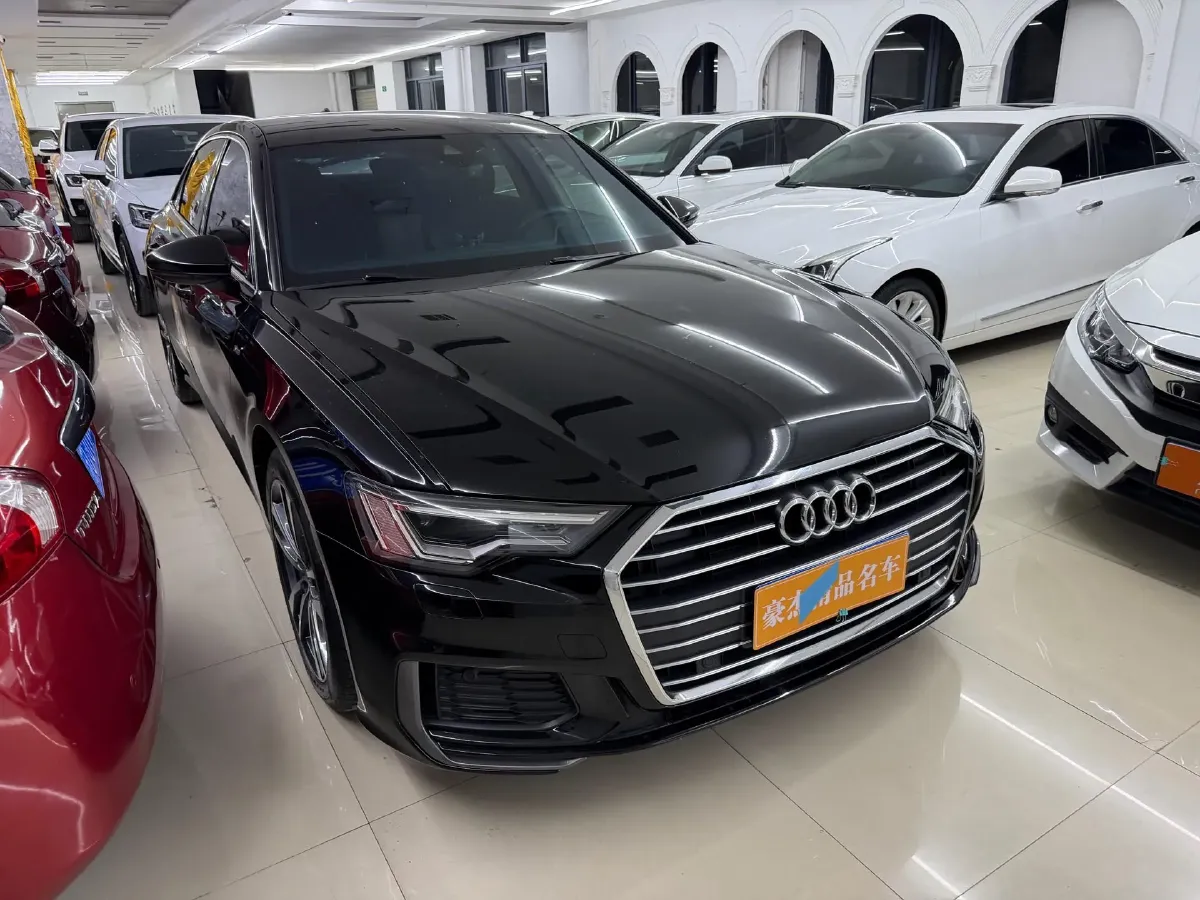 2020 Audi A6L 2.0T 190HP L4 7DCT,autocango,china used car exporter,china ev exporter,chinese used car exporter,chinese used ev exporter