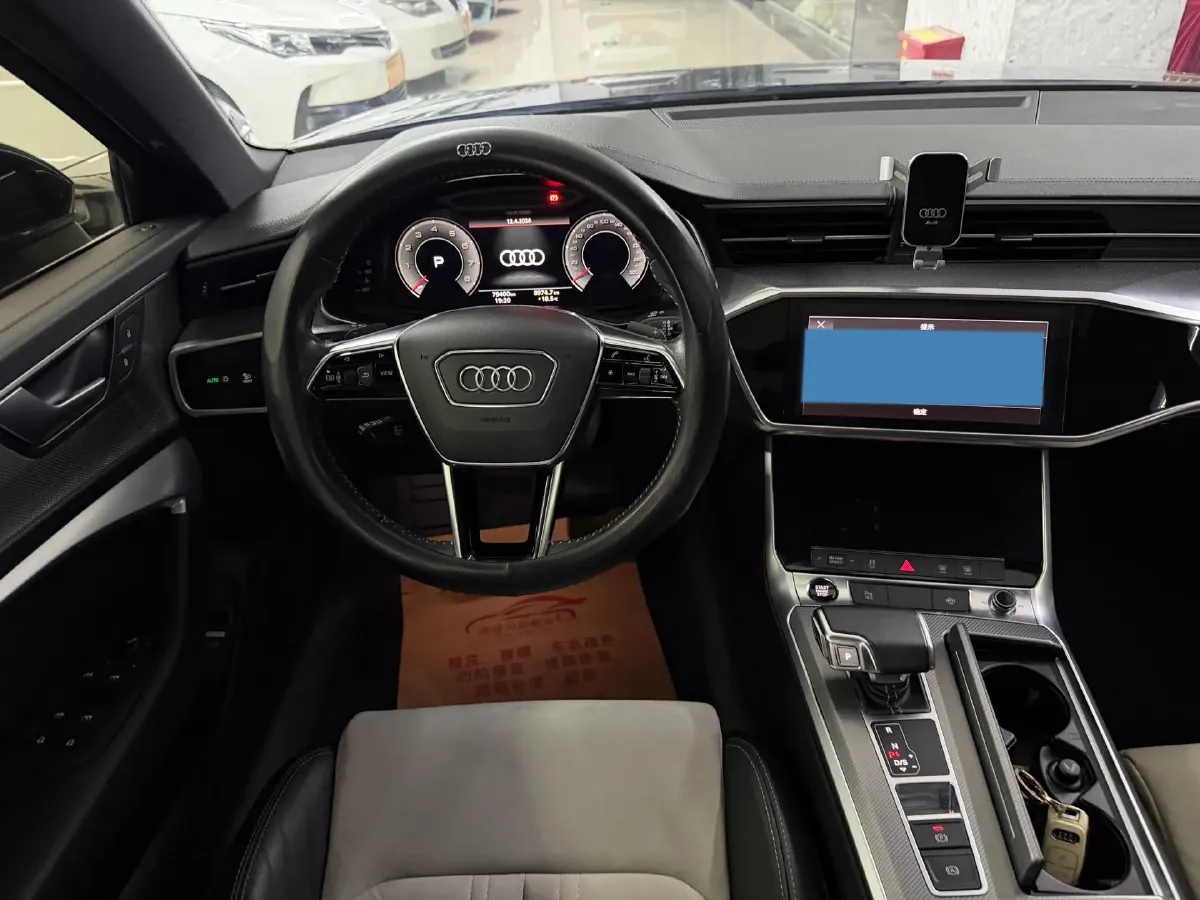 2020 Audi A6L 2.0T 190HP L4 7DCT,autocango,china used car exporter,china ev exporter,chinese used car exporter,chinese used ev exporter